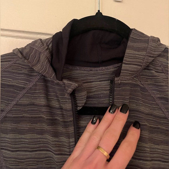 Lululemon Define Jacket - Picture 3 of 11